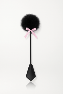Feather Tickler & Spanking Paddle – Dual-Sided Soft Kink Wand (29cm)