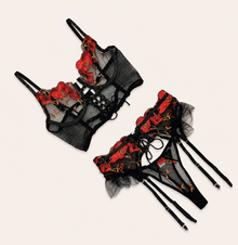 Rosavine Corset Lace Garter Set