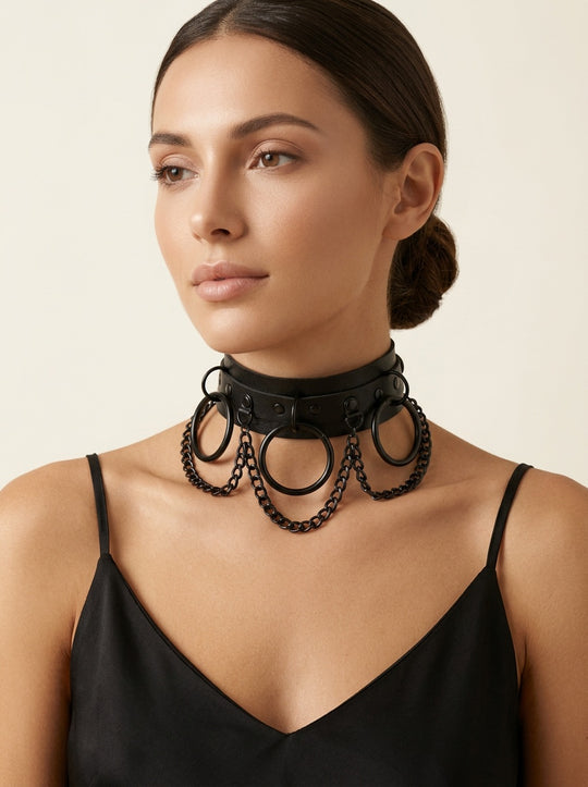 Black Faux Leather O-Ring Chain Choker – Dark Fantasy Statement Collar