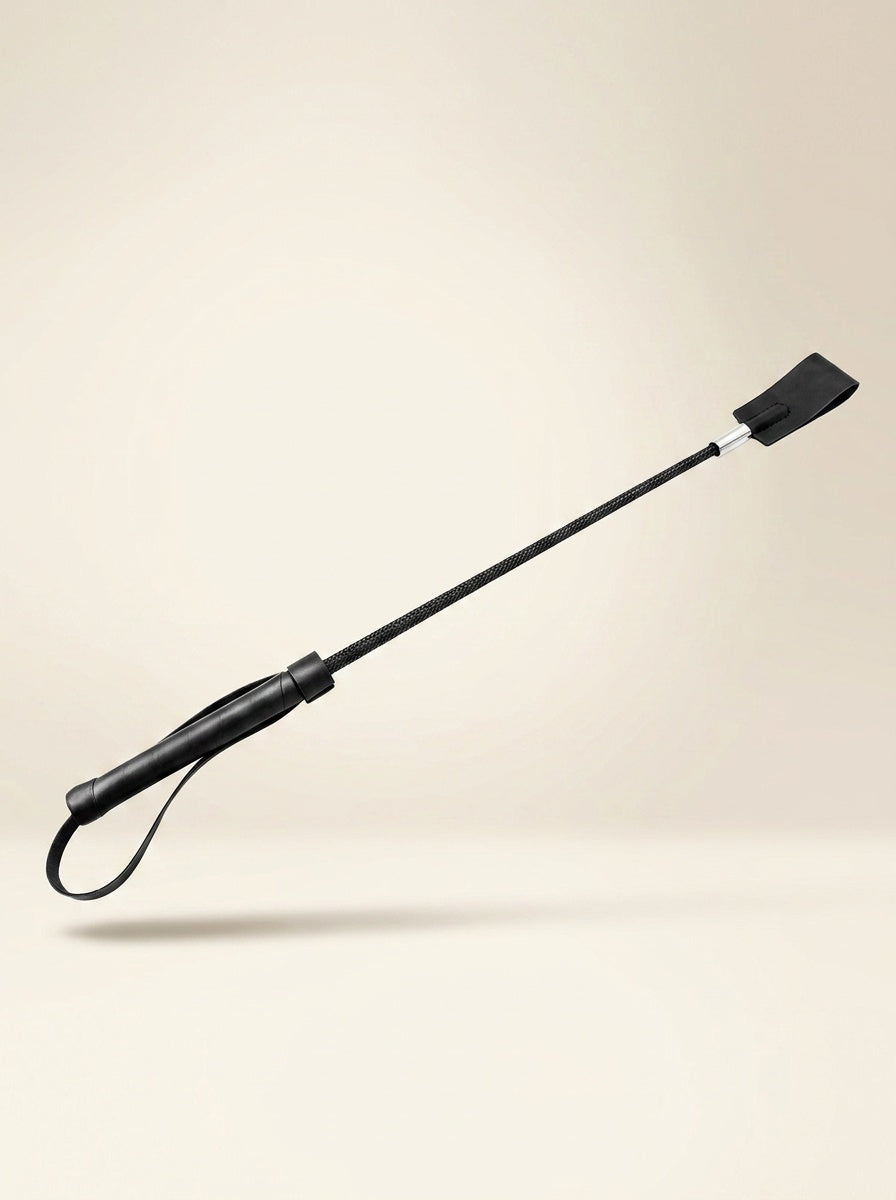 Classic Leather Riding Crop – Flexible Shaft & Loop Tip (Multiple Colors)