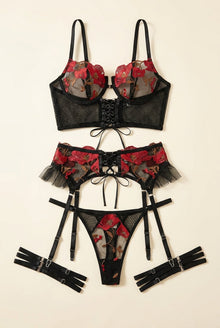 Rosavine Corset Lace Garter Set