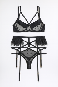 Veloura Dot Fringe Garter Set